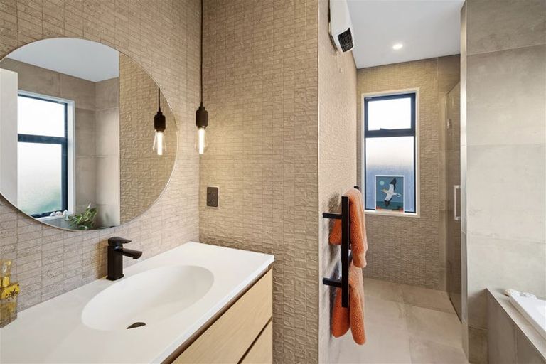 Photo of property in 12 Kilmurry Street, Halswell, Christchurch, 8025