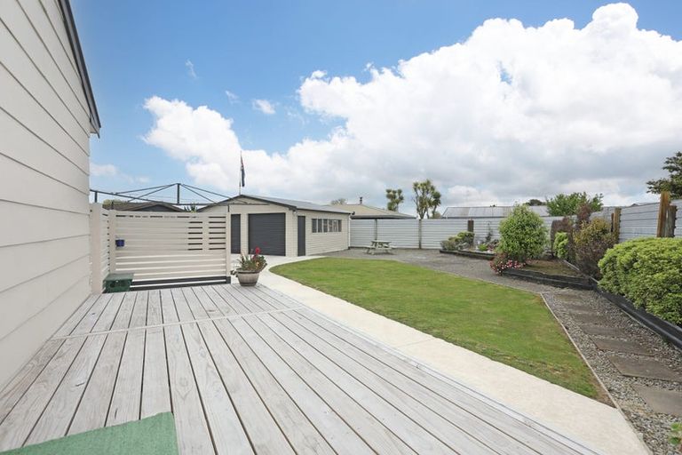 Photo of property in 4 Maple Street, Bunnythorpe, Palmerston North, 4478