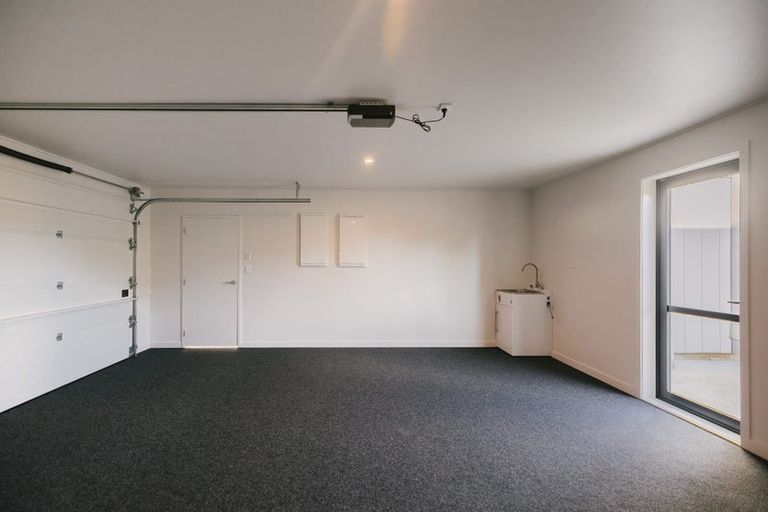 Photo of property in 3 Cypress Way, Levin, 5510