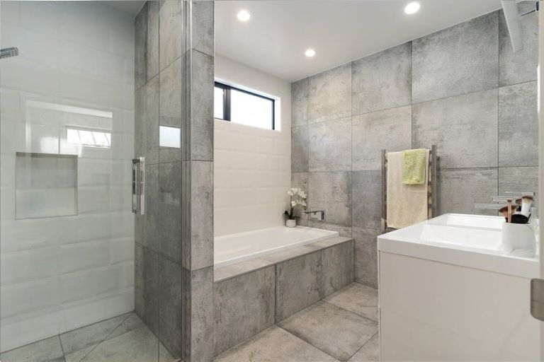 Photo of property in 5 Kawharu Street, Marshland, Christchurch, 8083