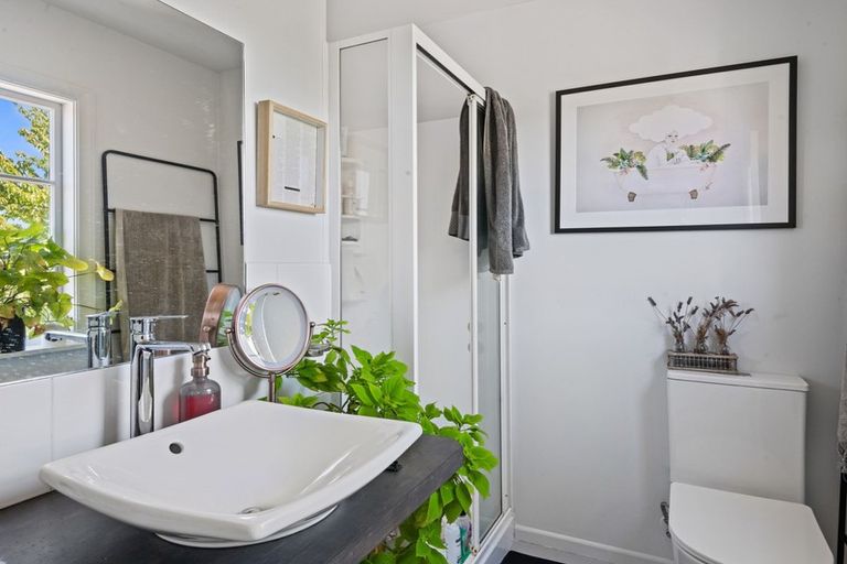 Photo of property in 223 Innes Road, St Albans, Christchurch, 8052