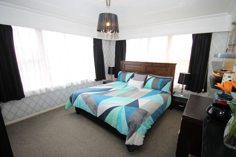 Photo of property in 12 Esk Place, Mosgiel, 9024