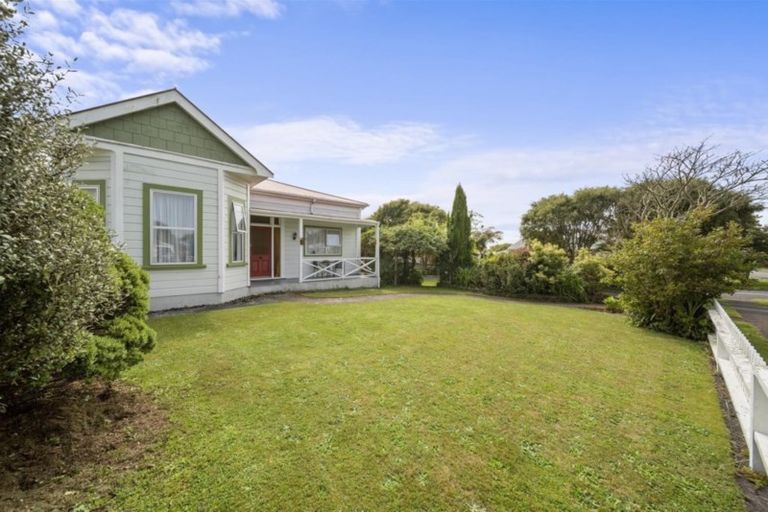 Photo of property in 18 Olivia Street, Stratford, 4332