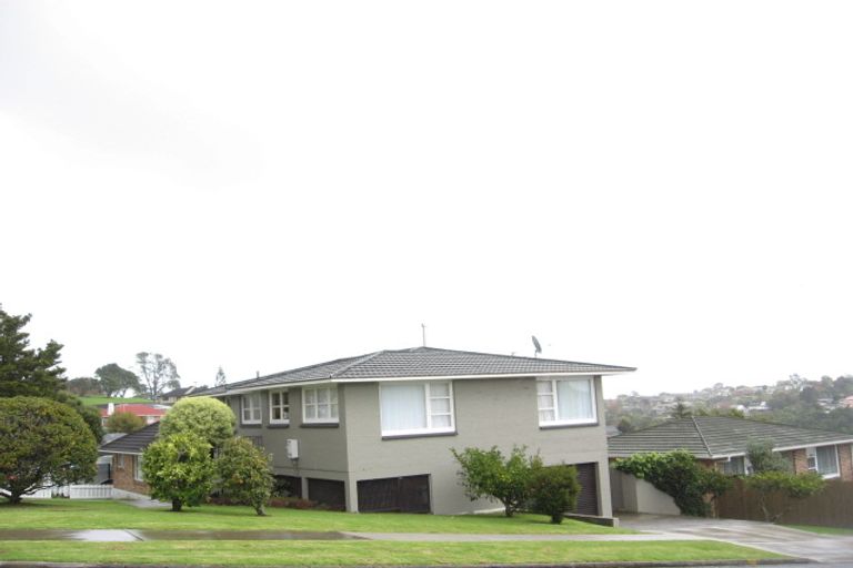 Photo of property in 2b Cheriton Road, Mellons Bay, Auckland, 2014