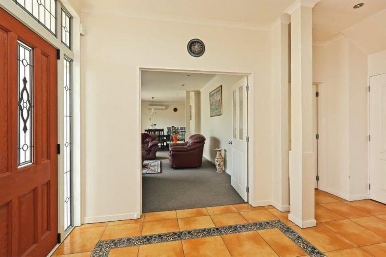 Photo of property in 24 Russell Robertson Drive, Havelock North, 4130