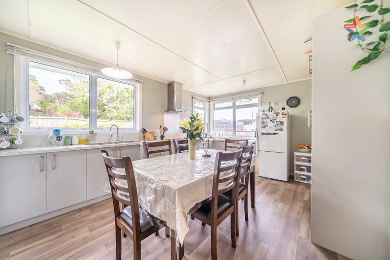 Photo of property in 60 Thomas Street, Stokes Valley, Lower Hutt, 5019