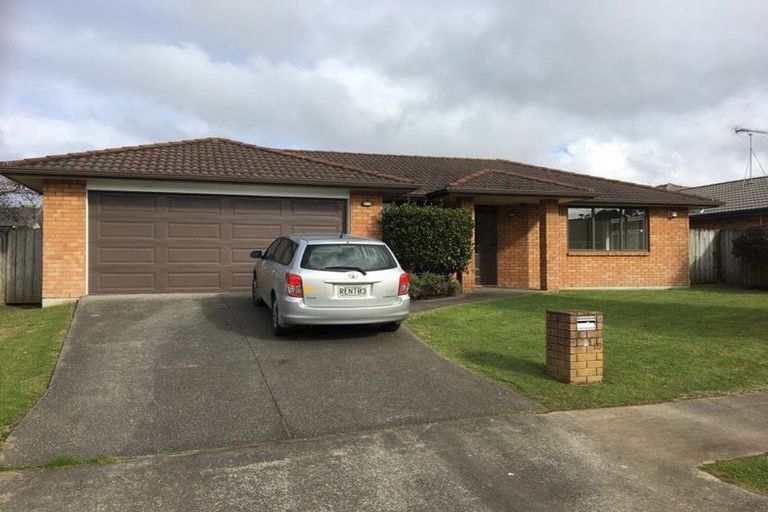 Photo of property in 15 Shankill Place, East Tamaki, Auckland, 2013