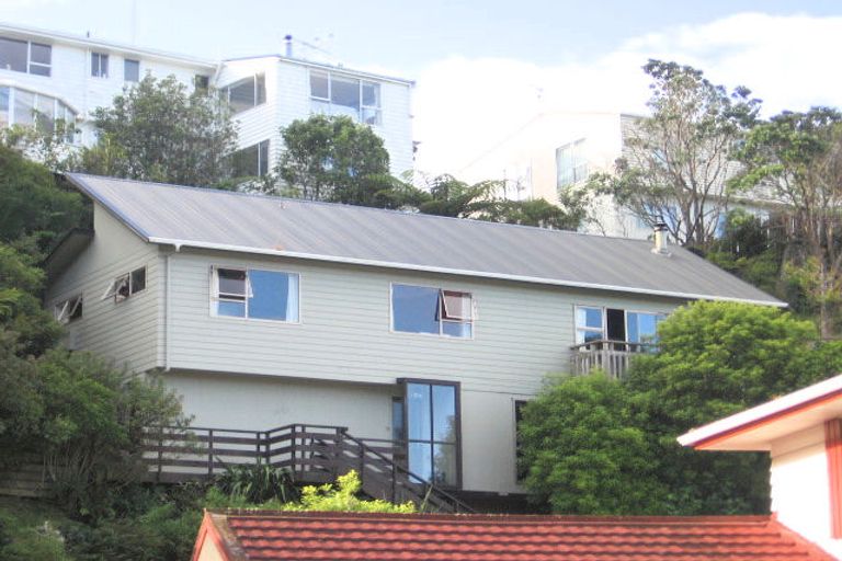 Photo of property in 22 Paddington Grove, Karori, Wellington, 6012