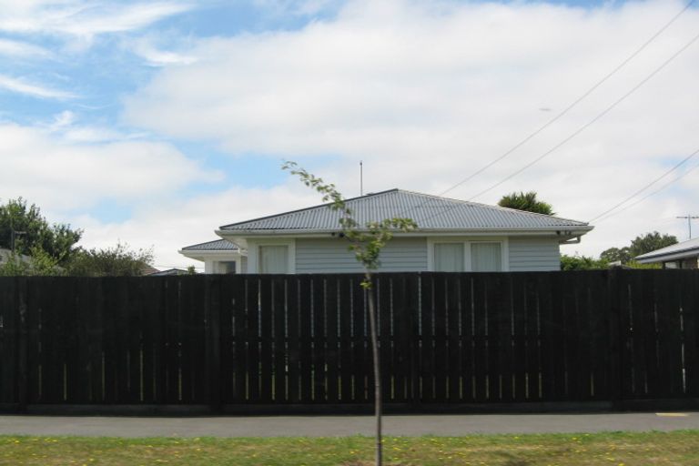 Photo of property in 12 Kaiwara Street, Hoon Hay, Christchurch, 8025