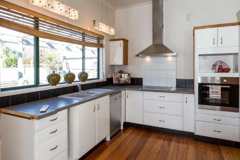 Photo of property in 8 Te Awa Avenue, Te Awa, Napier, 4110