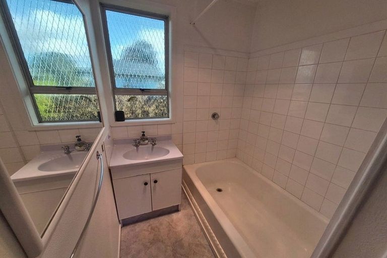 Photo of property in 50 Vanguard Drive, Broomfield, Christchurch, 8042