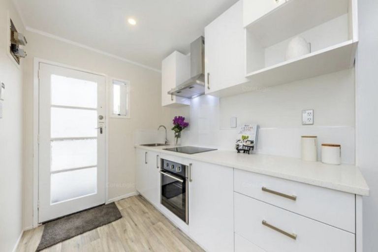 Photo of property in 2/187a Buckland Road, Mangere East, Auckland, 2024