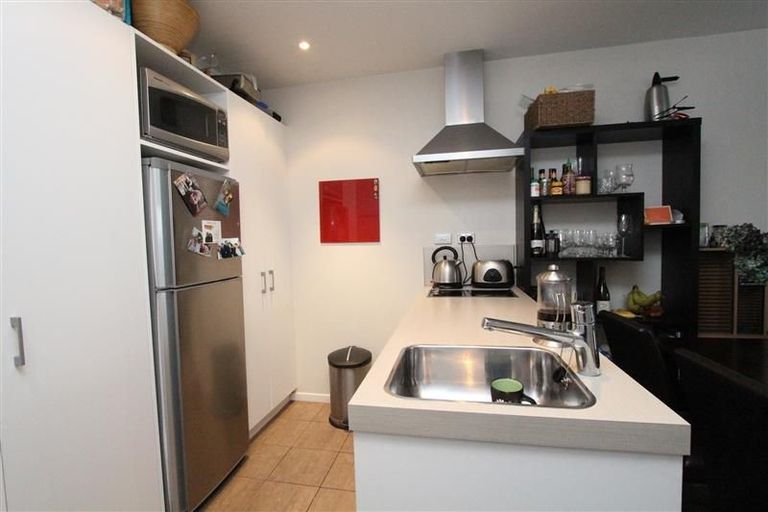 Photo of property in Soho Apartments, 1017/74 Taranaki Street, Te Aro, Wellington, 6011