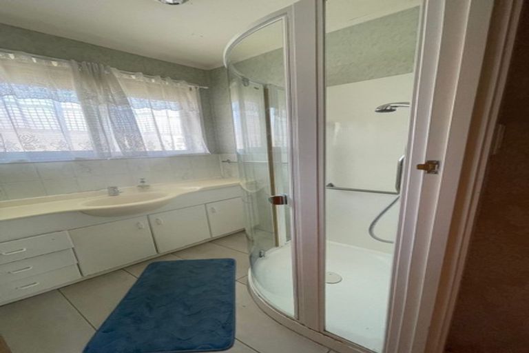 Photo of property in 2/379 Great South Road, Papatoetoe, Auckland, 2025