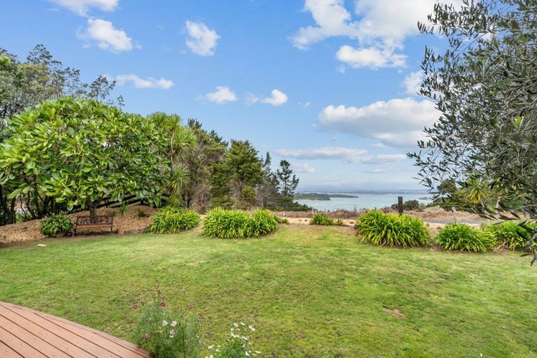 Photo of property in 66 Owhiwa Road, Parua Bay, Onerahi, 0192