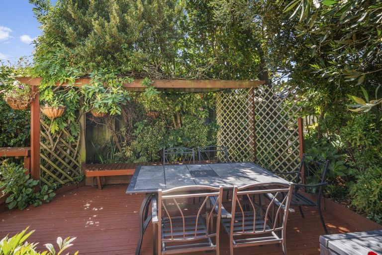 Photo of property in 149 Hawthornden Road, Avonhead, Christchurch, 8042