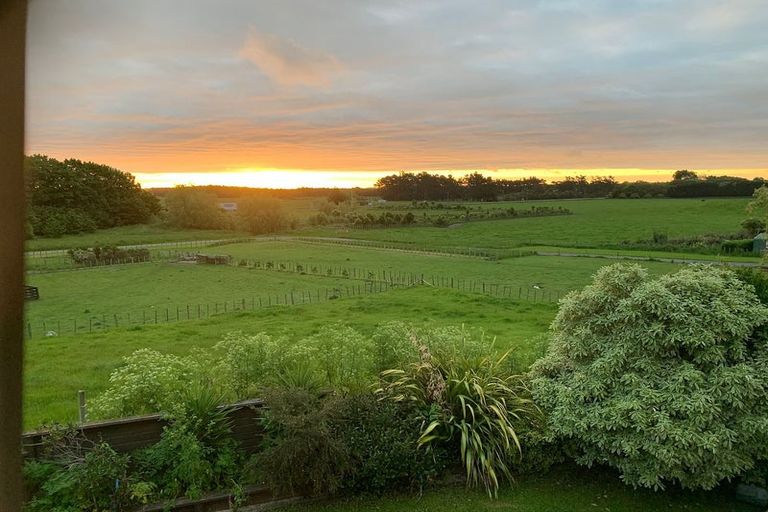 Photo of property in 6 Grace Street North, Sanson, 4817