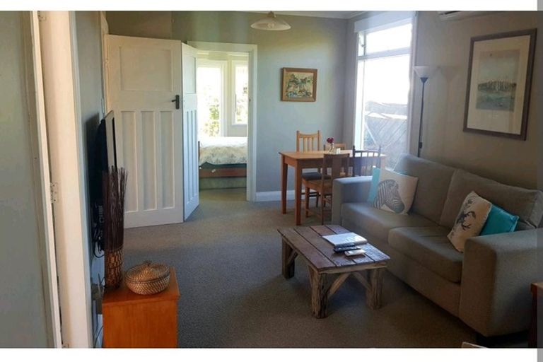 Photo of property in 6 Beach Road, Titahi Bay, Porirua, 5022