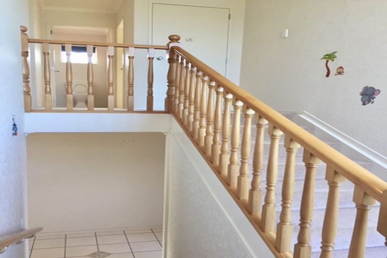 Photo of property in 17 Emmerdale Avenue, Papakura, 2110