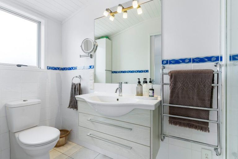 Photo of property in 4/111 Hunt Road, Whangamata, 3620