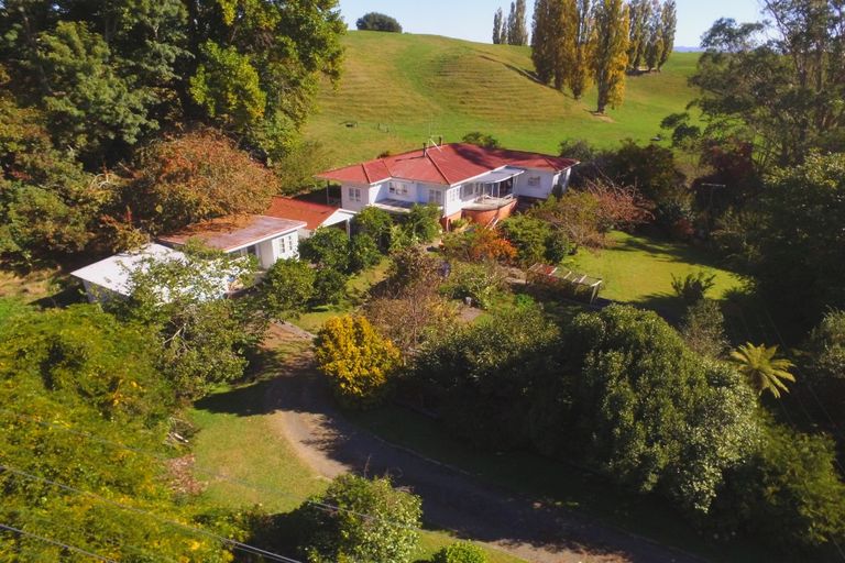 Photo of property in 445 Whites Road, Tirau, Putaruru, 3483