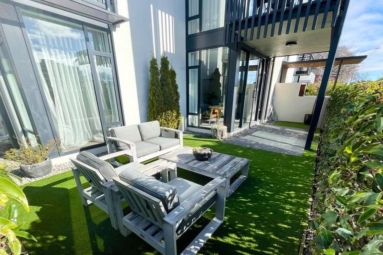 Photo of property in 1/50 Kilmore Street, Christchurch Central, Christchurch, 8013