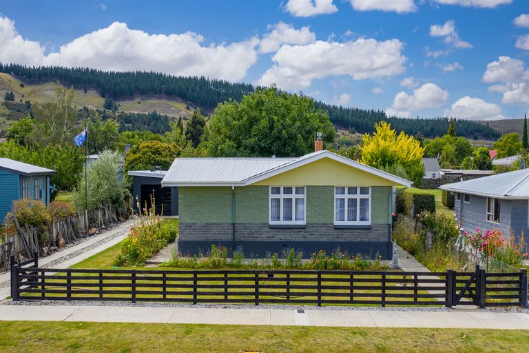 Photo of property in 14 Blyth Street, Clyde, 9330