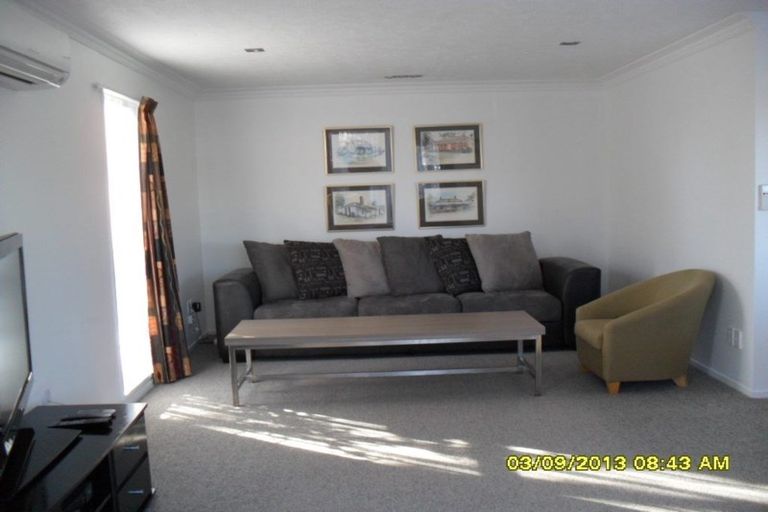 Photo of property in 29 Te Maru Place, Redwood, Christchurch, 8051