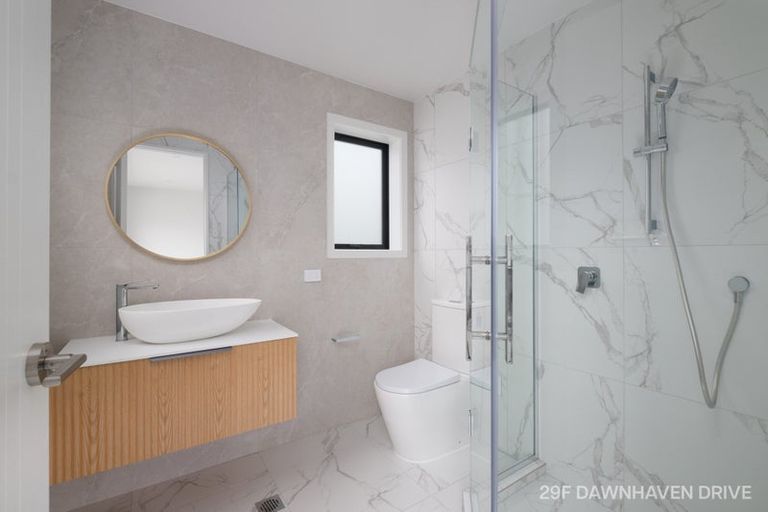 Photo of property in 27a Dawnhaven Drive, Te Atatu Peninsula, Auckland, 0610