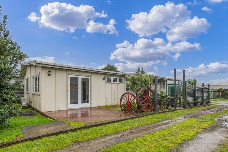 Photo of property in 16 Seaforth Avenue, Milson, Palmerston North, 4414