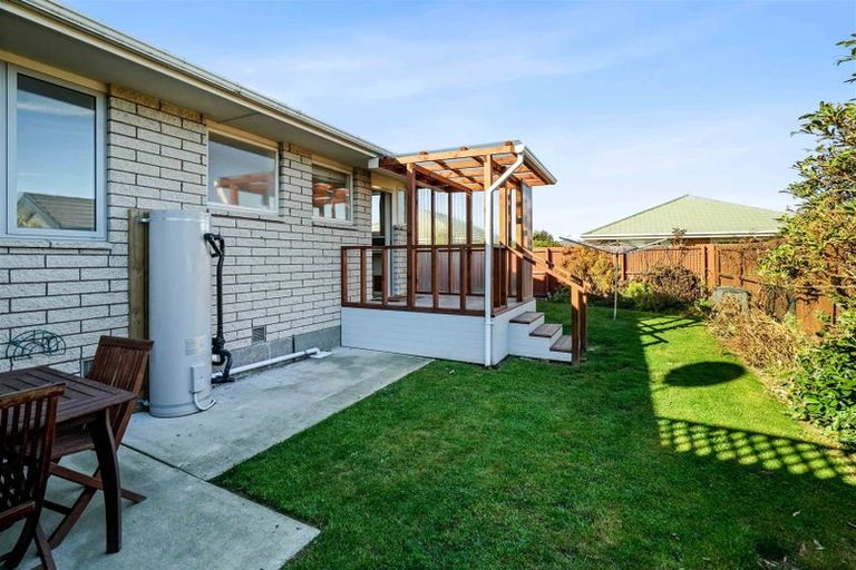 Photo of property in 4/443a Main South Road, Hornby, Christchurch, 8042