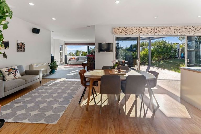 Photo of property in 1 Commodore Place, Britannia Heights, Nelson, 7010