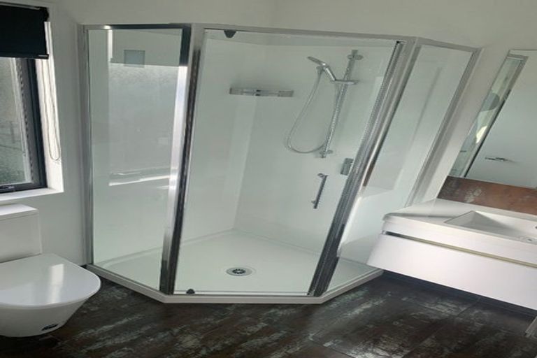 Photo of property in 74 Peverel Street, Riccarton, Christchurch, 8041