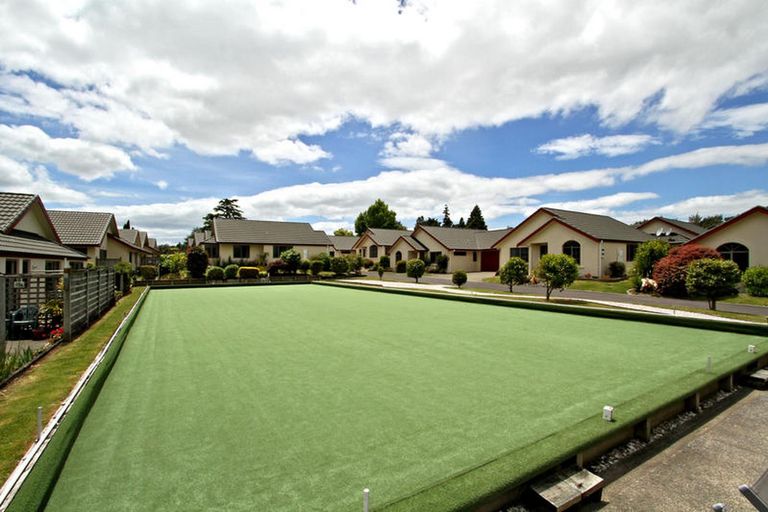 Photo of property in Orange Grove Village, 22 Pyes Pa Road, Pyes Pa, Tauranga, 3112