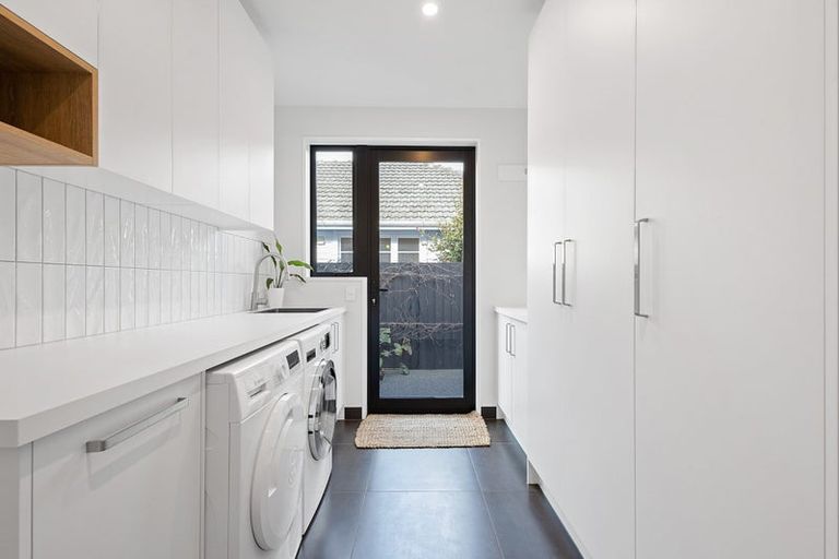 Photo of property in 182 Ilam Road, Ilam, Christchurch, 8041