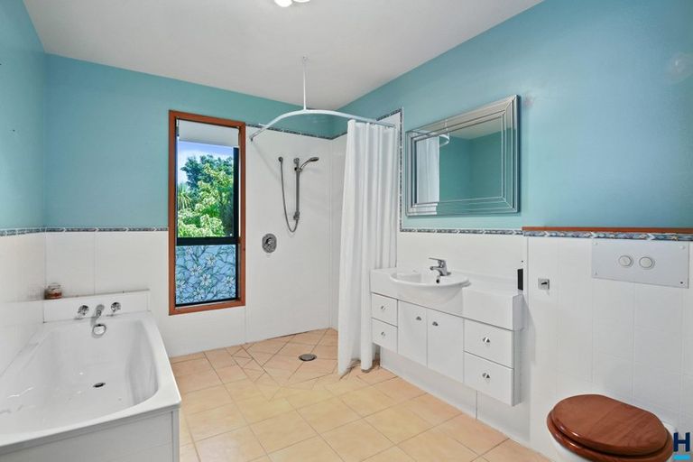 Photo of property in 8 Gibbs Road, Collingwood, 7073