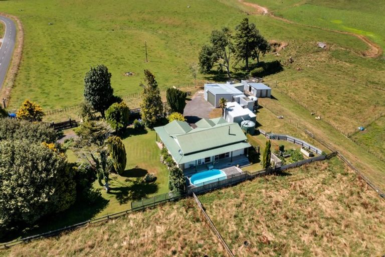 Photo of property in 122 Wingrove Road, Pukengahu, Stratford, 4393
