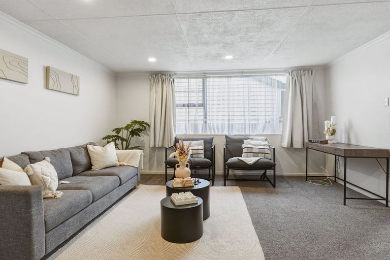 Photo of property in 16 Eden Street, Milton, 9220