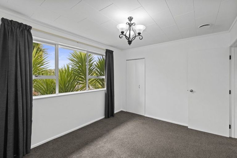Photo of property in 7 Te Ngaere Place, Merrilands, New Plymouth, 4312