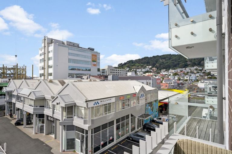 Photo of property in Republic Apartments, 3a/11 Tennyson Street, Te Aro, Wellington, 6011