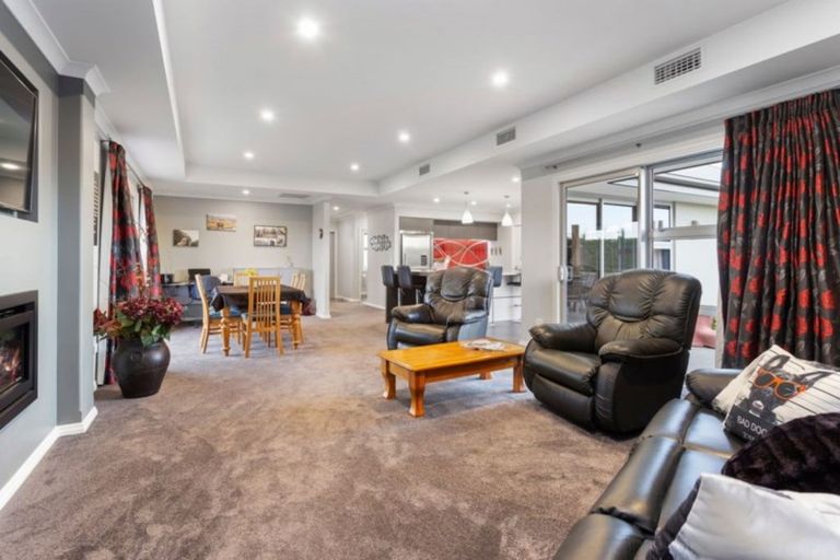 Photo of property in 17 Leyland Crescent, Swannanoa, Kaiapoi, 7692