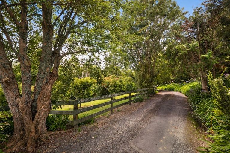 Photo of property in 27 Canon Road, Tanners Point, Katikati, 3170