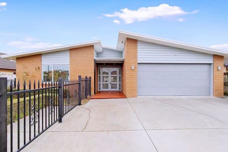 Photo of property in 111 Te Huia Drive, Flagstaff, Hamilton, 3210