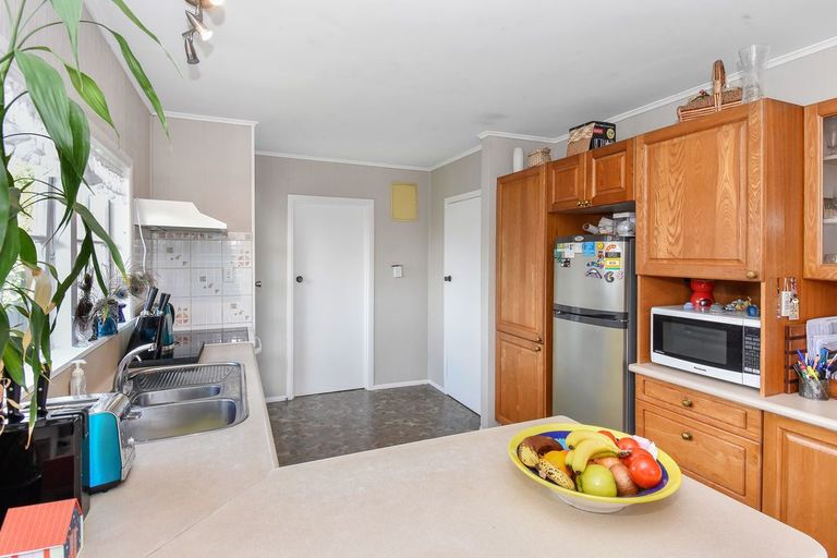 Photo of property in 20 Lakeside Drive, Pahurehure, Papakura, 2113