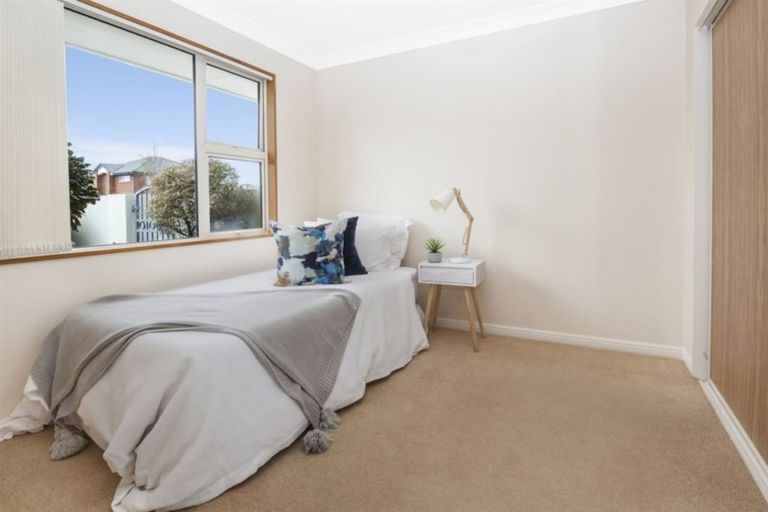 Photo of property in 2 Bayliss Close, Northwood, Christchurch, 8051