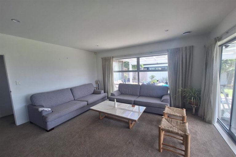 Photo of property in 5 Scout Way, Silverdale, 0932