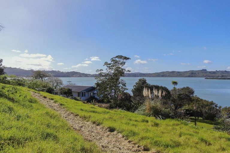 Photo of property in 38 Parnell Street, Rawene, Kaikohe, 0473