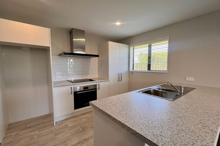 Photo of property in 4 Applegrove Crescent, Belfast, Christchurch, 8051