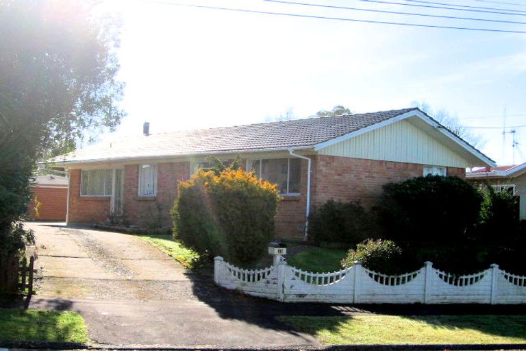 Photo of property in 19 Te Anau Place, Glenview, Hamilton, 3206