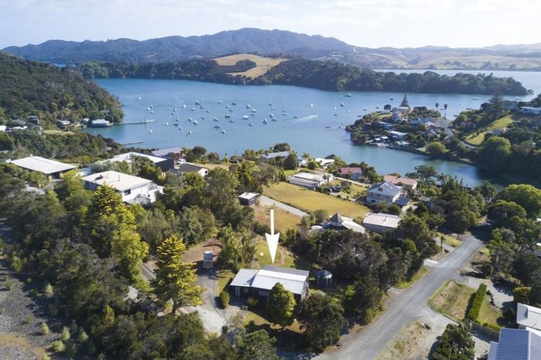 Photo of property in 24 Richmond Road, Mangonui, 0420